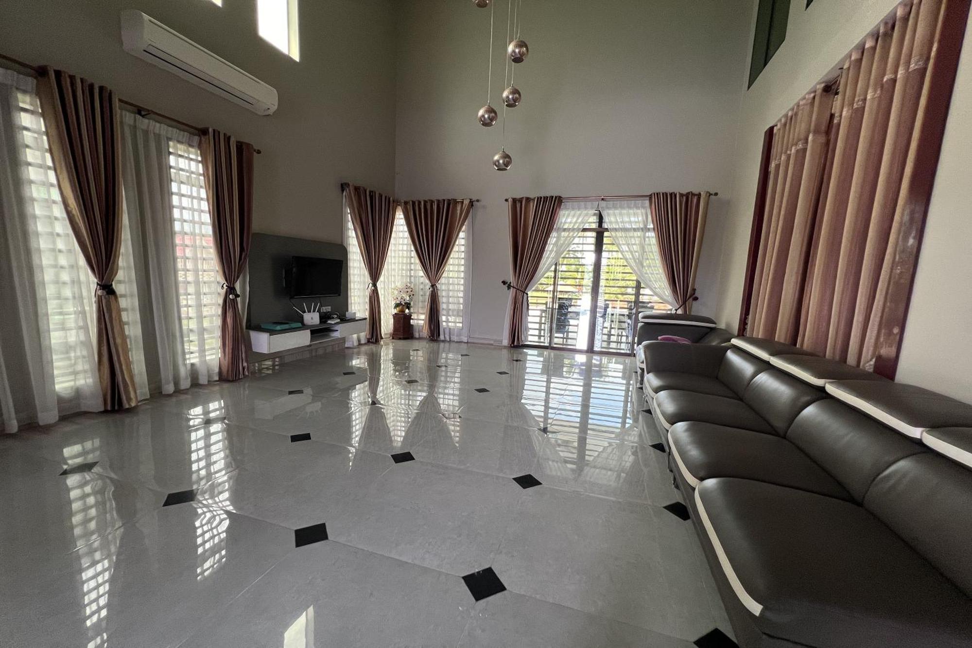 Nurbayu Chalet, Kemaman Kuantan Exterior foto